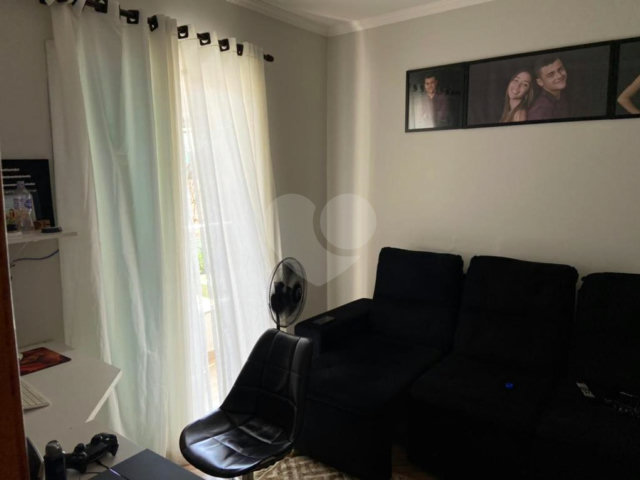 Sobrado à venda com 4 quartos, sendo 2 suítes,  em Vila Alpina, Santo André, SP