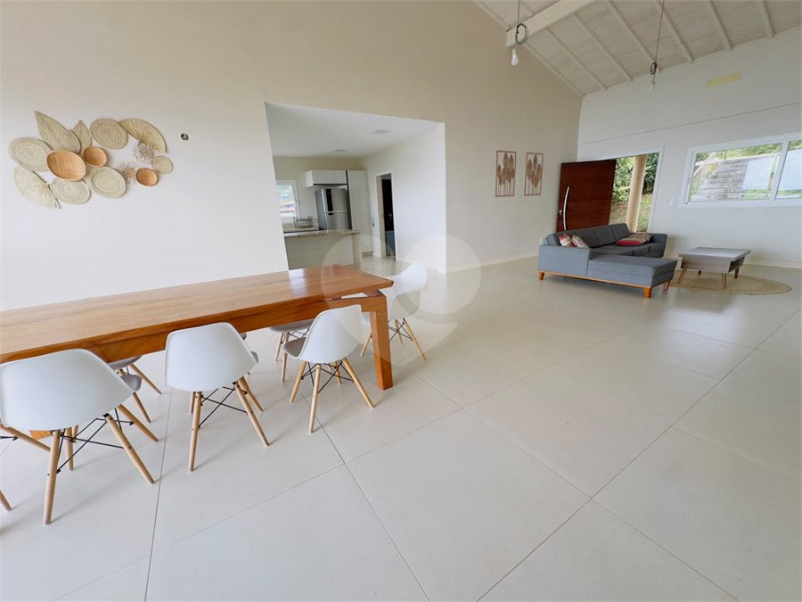 Casa à venda com 4 suítes em João Fernandes, Armação dos Búzios, RJ