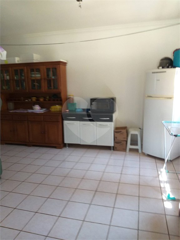 Chácara à venda com 4 quartos, sendo 2 suítes,  em Batatuba, Piracaia, SP