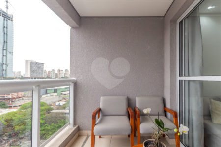Apartamento à venda com 3 quartos, sendo 1 suíte, em Chácara Santo Antônio, São Paulo, SP