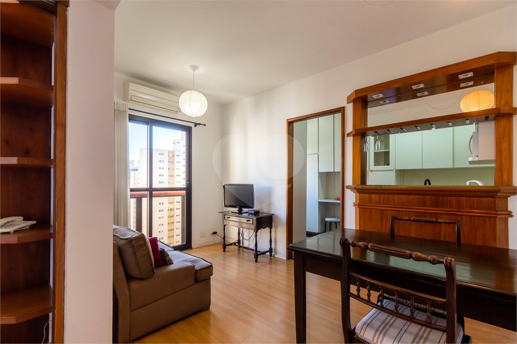 Apartamento à venda com 2 quartos, sendo 1 suíte, em Jardim Paulista, São Paulo, SP