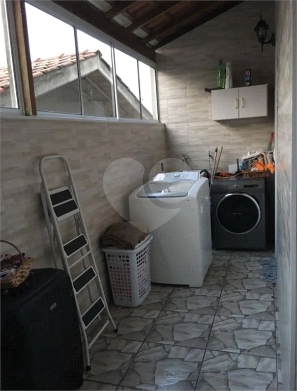 Apartamento à venda com 2 quartos em Chora Menino, São Paulo, SP