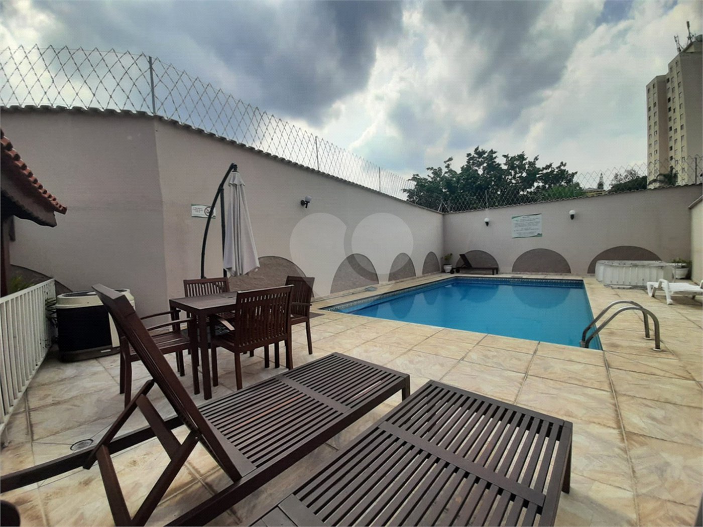 Casa à venda com 3 quartos, sendo 1 suíte, no condomínio Cantareira Park, São Paulo - SP