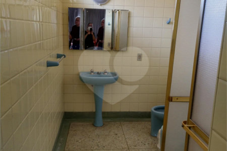 Casa à venda com 3 quartos, sendo 1 suíte, em Vila Madalena, São Paulo, SP