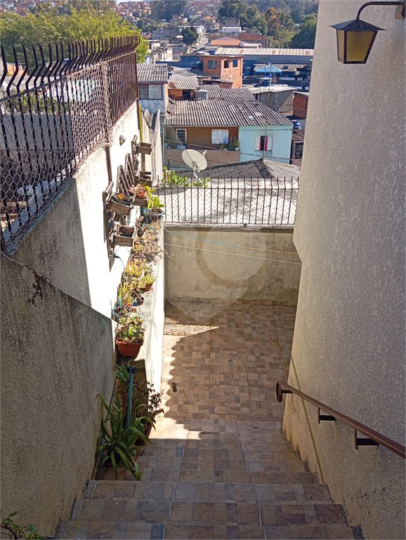 Sobrado à venda com 2 quartos em Jardim Monte Alegre, São Paulo, SP