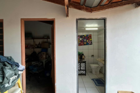 Casa à venda com 3 quartos, sendo 1 suíte,  em Jardim Primaveril, Três Lagoas, MS