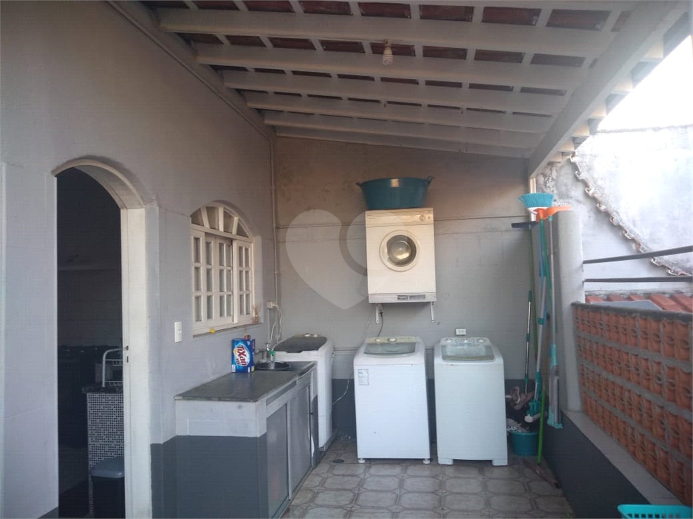 Casa Térrea à venda com 3 suítes em Jardim São Pedro, Mogi das Cruzes, SP