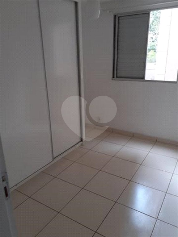 Apartamento à venda com 2 quartos, sendo 1 suíte,  em Paraíso do Morumbi, São Paulo, SP