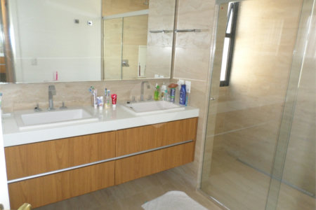 Apartamento à venda com 4 quartos, sendo 2 suítes, em Jardim Londrina, São Paulo, SP