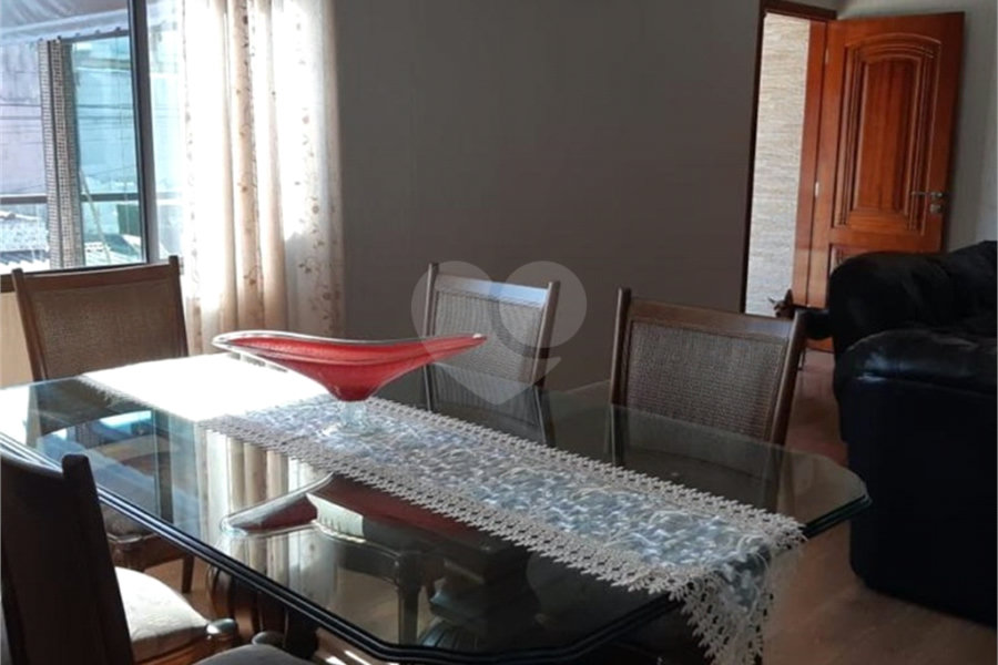Sobrado à venda com 4 quartos, sendo 1 suíte, em Vila Guilherme, São Paulo, SP