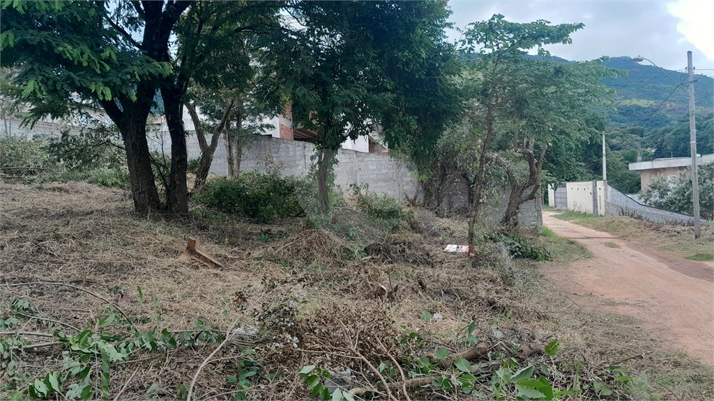Terreno à venda em San Fernando Valley, Atibaia, SP
