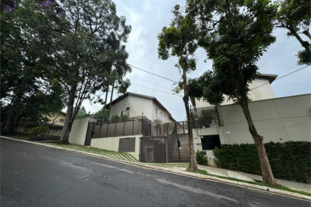 Casa à venda com 3 suítes no condomínio Sunset Brooklin, São Paulo - SP