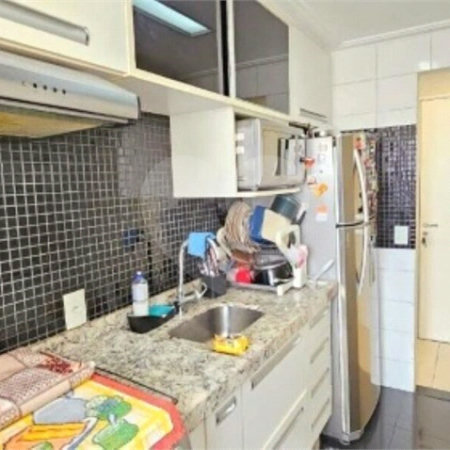 Apartamento à venda com 3 quartos, sendo 1 suíte,  em Vila Paulista, São Paulo, SP