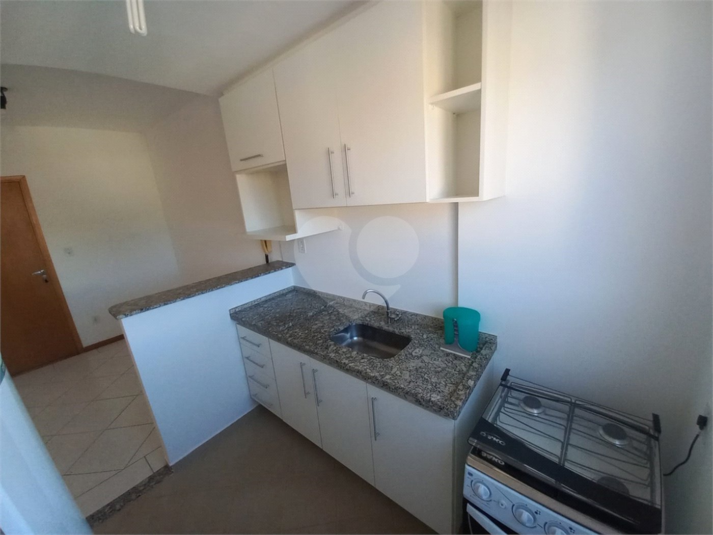 Apartamento no Condomínio Michelangelo .