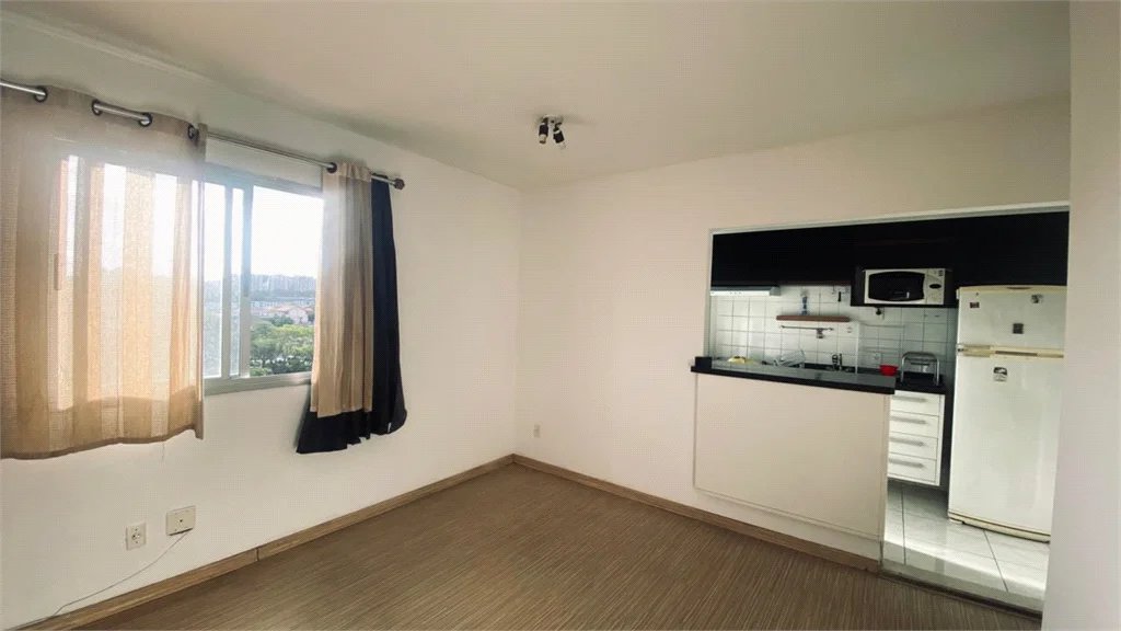 Apartamento à venda com 2 quartos em Rio Pequeno, São Paulo, SP