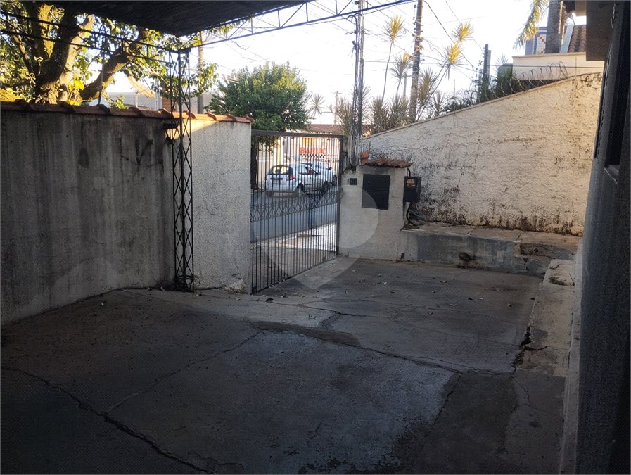 Casa Térrea à venda com 3 quartos, sendo 1 suíte, em Vila Xavier (vila Xavier), Araraquara, SP