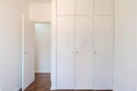 Apartamento à venda com 4 quartos, sendo 1 suíte, em Pinheiros, São Paulo, SP