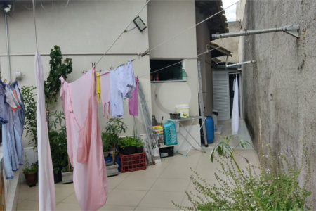 Sobrado à venda com 3 quartos, sendo 1 suíte, em Parque Cidade Jardim Ii, Jundiaí, SP