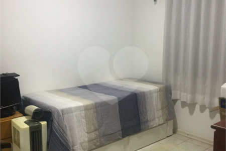 Sobrado à venda com 3 quartos, sendo 1 suíte, em Jardim do Lago, Atibaia, SP
