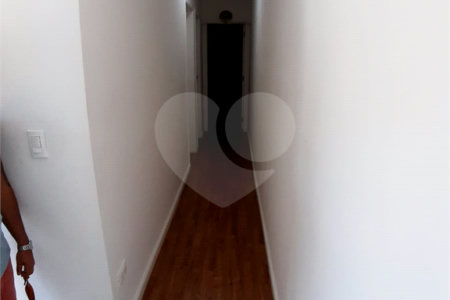 Sobrado à venda com 4 quartos, sendo 2 suítes, em Parque Casa de Pedra, São Paulo, SP