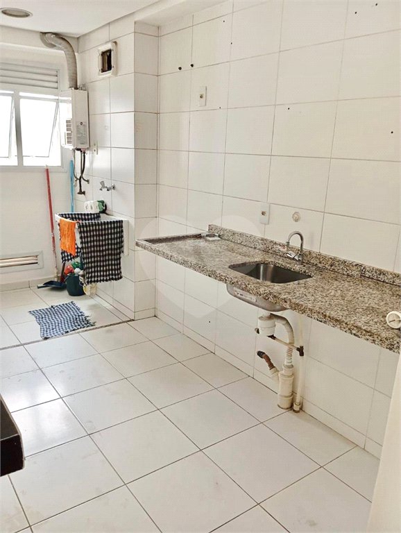 Apartamento à venda com 3 quartos, sendo 1 suíte,  em Vila Suzana, São Paulo, SP