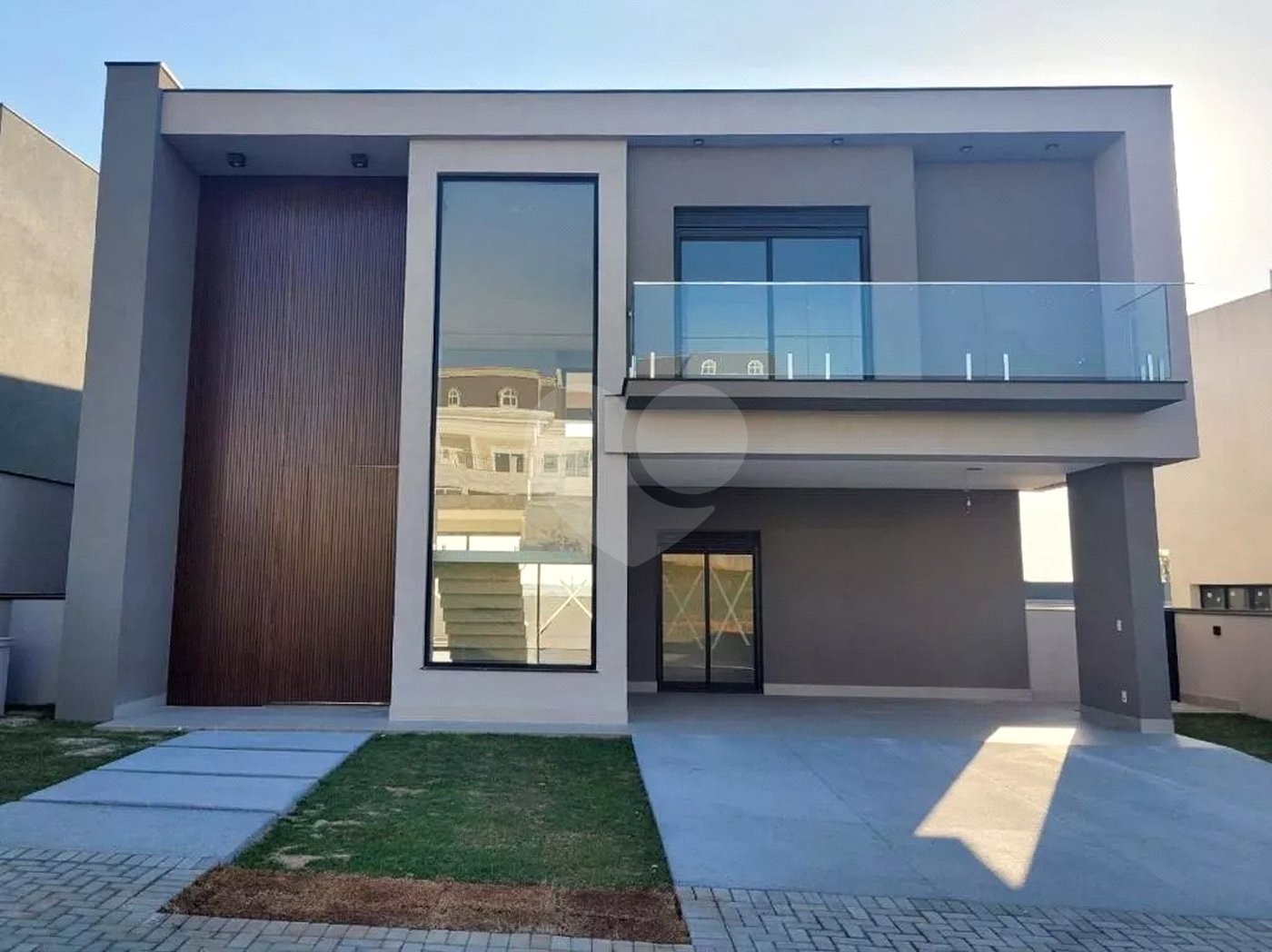 Casa à venda com 5 quartos, sendo 4 suítes,  no condomínio Alphaville Nova Esplanada 3, Votorantim - SP