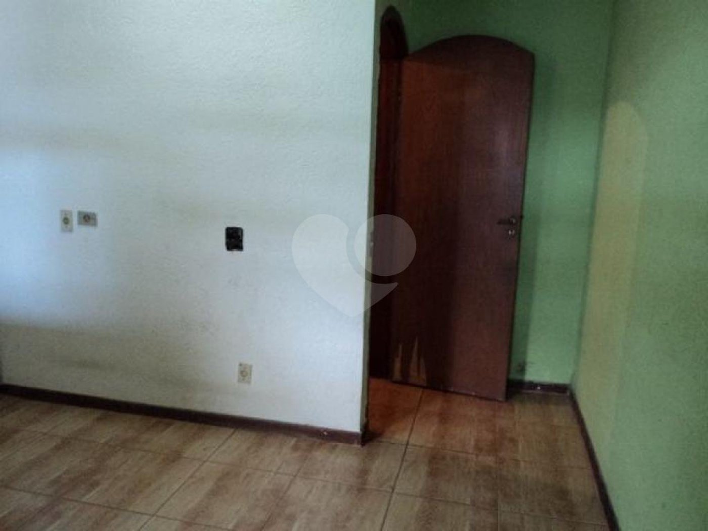 Sobrado à venda com 3 quartos, sendo 2 suítes,  em Tremembé, São Paulo, SP