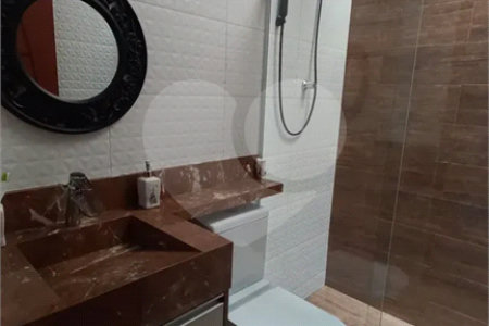 Casa à venda com 3 quartos, sendo 1 suíte, no condomínio Horto Florestal Villagio, Sorocaba - SP