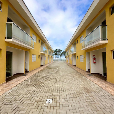 Apartamento à venda ou para alugar com 2 quartos, sendo 1 suíte, em Vista Linda, Bertioga, SP