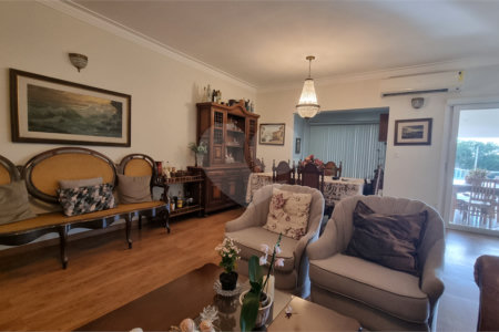 Casa à venda com 3 quartos, sendo 1 suíte,  no condomínio Vivendas do Lago, Sorocaba - SP