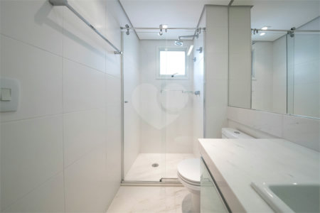 Apartamento à venda com 3 quartos, sendo 2 suítes, em Vila Mariana, São Paulo, SP