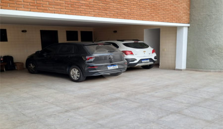 Sobrado à venda com 4 quartos, sendo 2 suítes,  em Barro Branco (zona Norte), São Paulo, SP