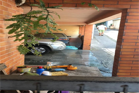Casa à venda com 4 suítes em Parque Maria Helena, São Paulo, SP