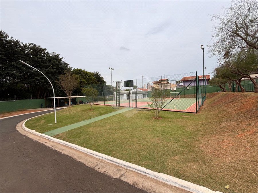 Casa à venda com 3 suítes no condomínio Residencial Maria Dulce, Indaiatuba - SP