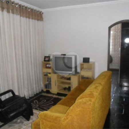 Casa à venda com 3 quartos, sendo 1 suíte, em Jardim Santa Helena, Poá, SP