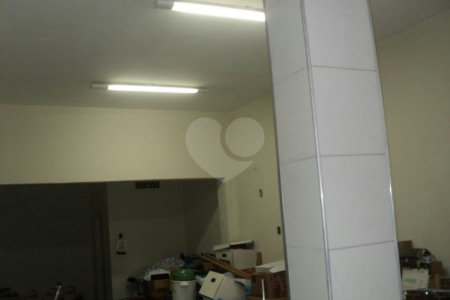 Casa Térrea à venda com 3 suítes em Vila Paulicéia, São Paulo, SP