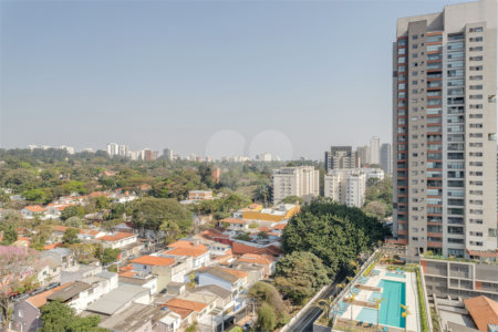 Apartamento à venda com 2 quartos, sendo 1 suíte,  em Santo Amaro, São Paulo, SP