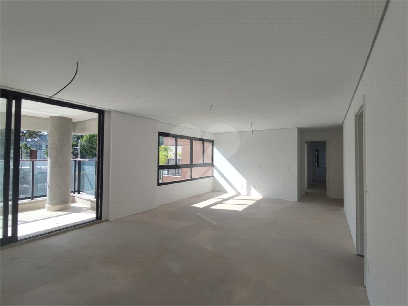 Apartamento à venda com 4 suítes em Jardim Leonor, São Paulo, SP