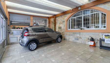 Sobrado à venda com 3 quartos, sendo 1 suíte,  em Jardim Prudência, São Paulo, SP