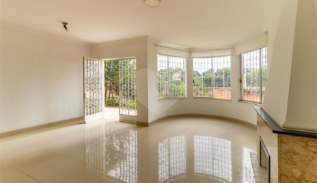 Casa à venda ou para alugar com 4 quartos, sendo 1 suíte,  em Pacaembu, São Paulo, SP