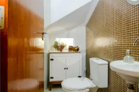 Casa à venda com 3 quartos, sendo 1 suíte, em Parque Continental I, Guarulhos, SP