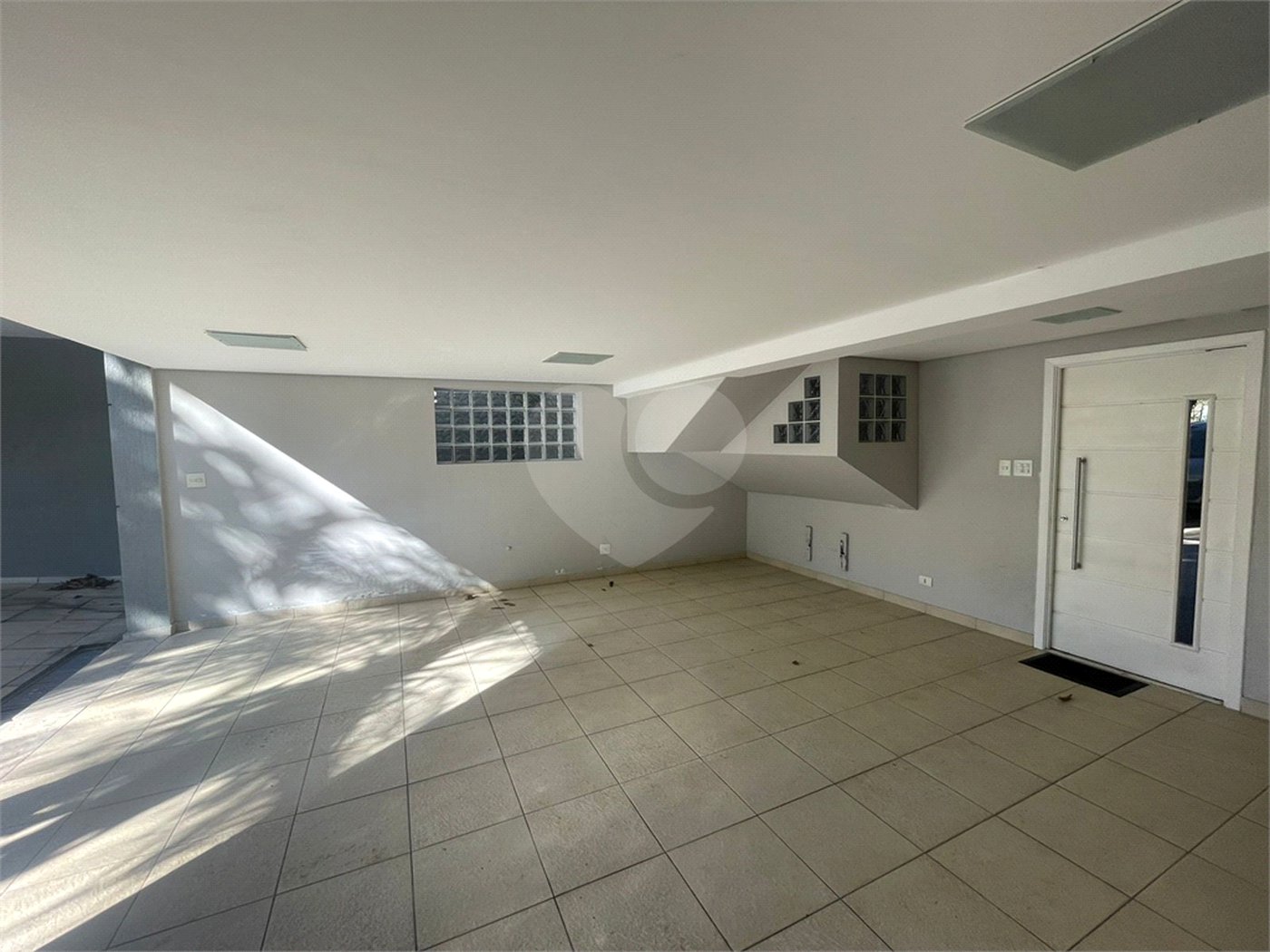 Casa à venda com 4 suítes no condomínio Fechado, São Paulo - SP