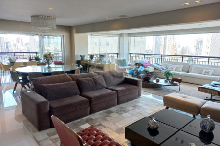 Apartamento à venda com 4 suítes em Santa Teresinha, São Paulo, SP