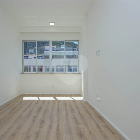 Apartamento à venda com 2 quartos em Copacabana, Rio de Janeiro, RJ
