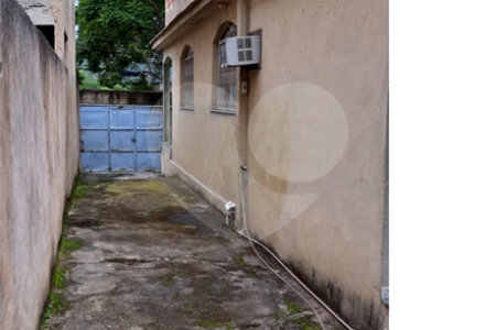 Casa à venda com 4 quartos em Inhoaíba, Rio de Janeiro, RJ