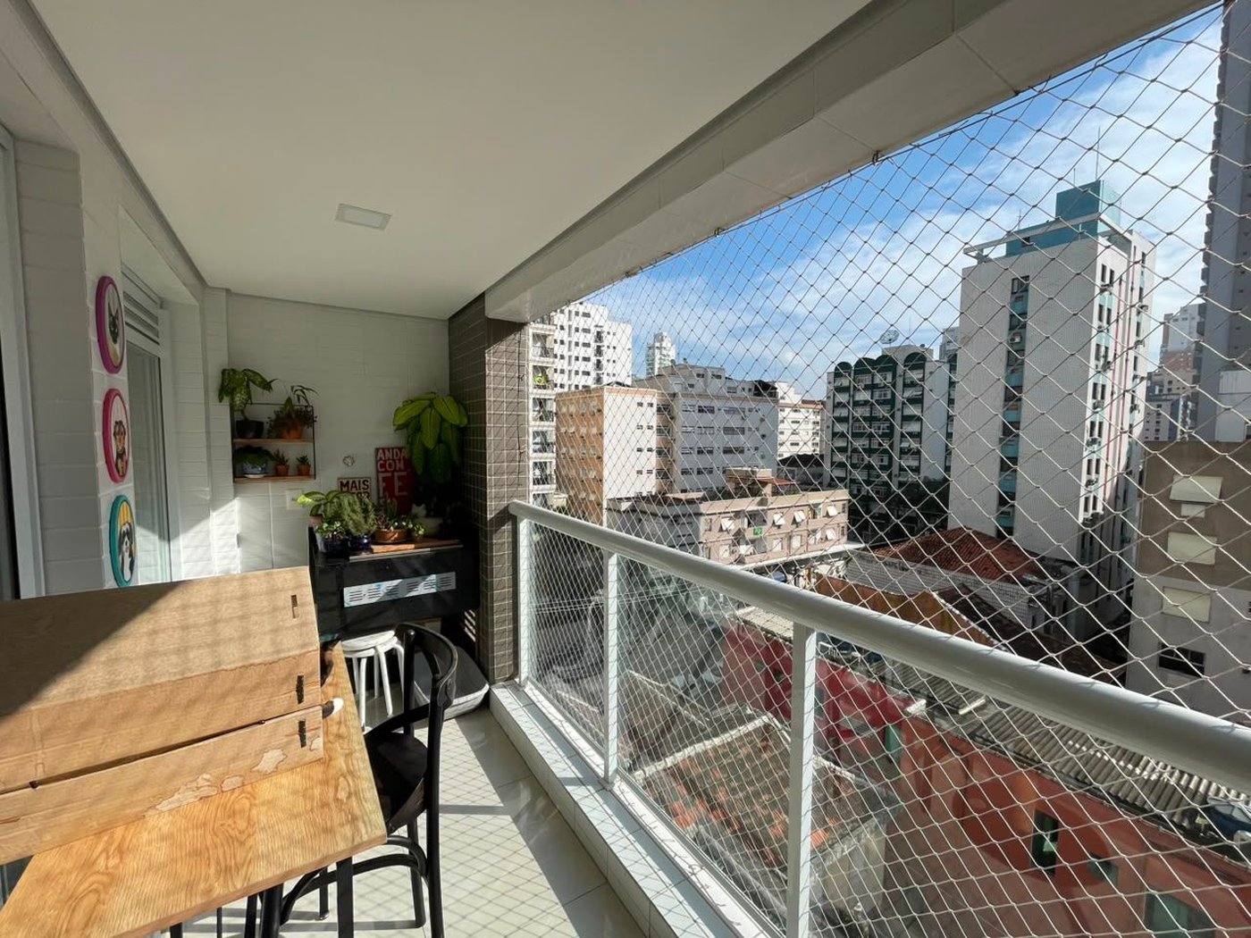 Apartamento com 2 dormitórios à venda, 74 m² por R$ 1.049.000,00 - Gonzaga - Santos/SP