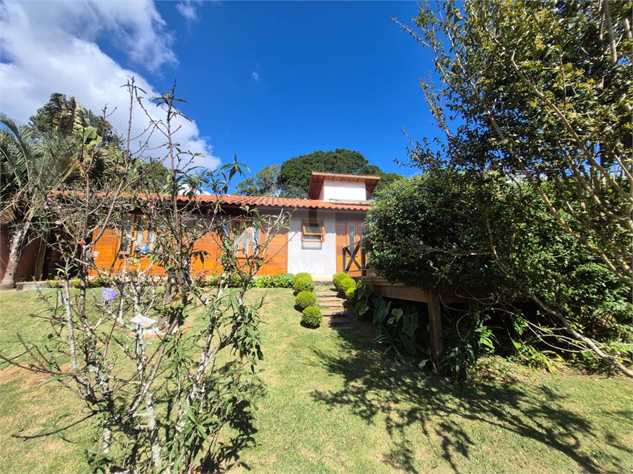Casa Térrea à venda com 3 quartos, sendo 1 suíte, em Serra da Cantareira, Mairiporã, SP