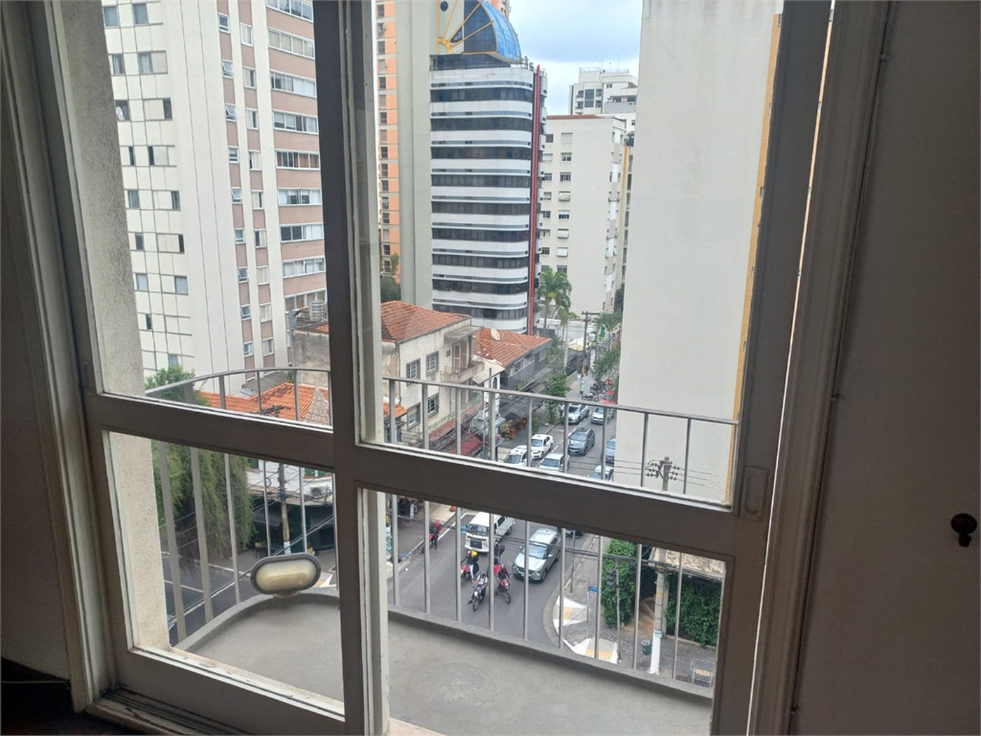 Apartamento à venda com 3 quartos, sendo 1 suíte, em Jardim Paulista, São Paulo, SP