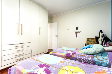Apartamento à venda com 4 quartos, sendo 1 suíte, em Jardim Marajoara, São Paulo, SP