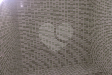 Casa à venda com 3 quartos, sendo 1 suíte, no condomínio Mosaico da Serra, Mogi das Cruzes - SP